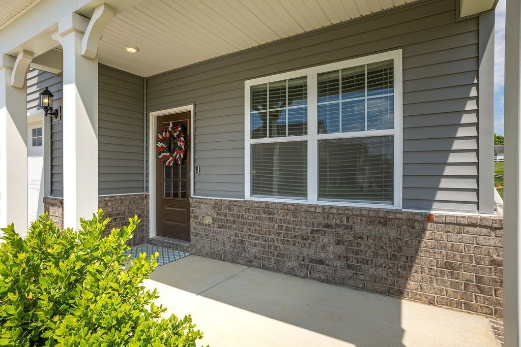 409 Irwin Way Property Photo 25
