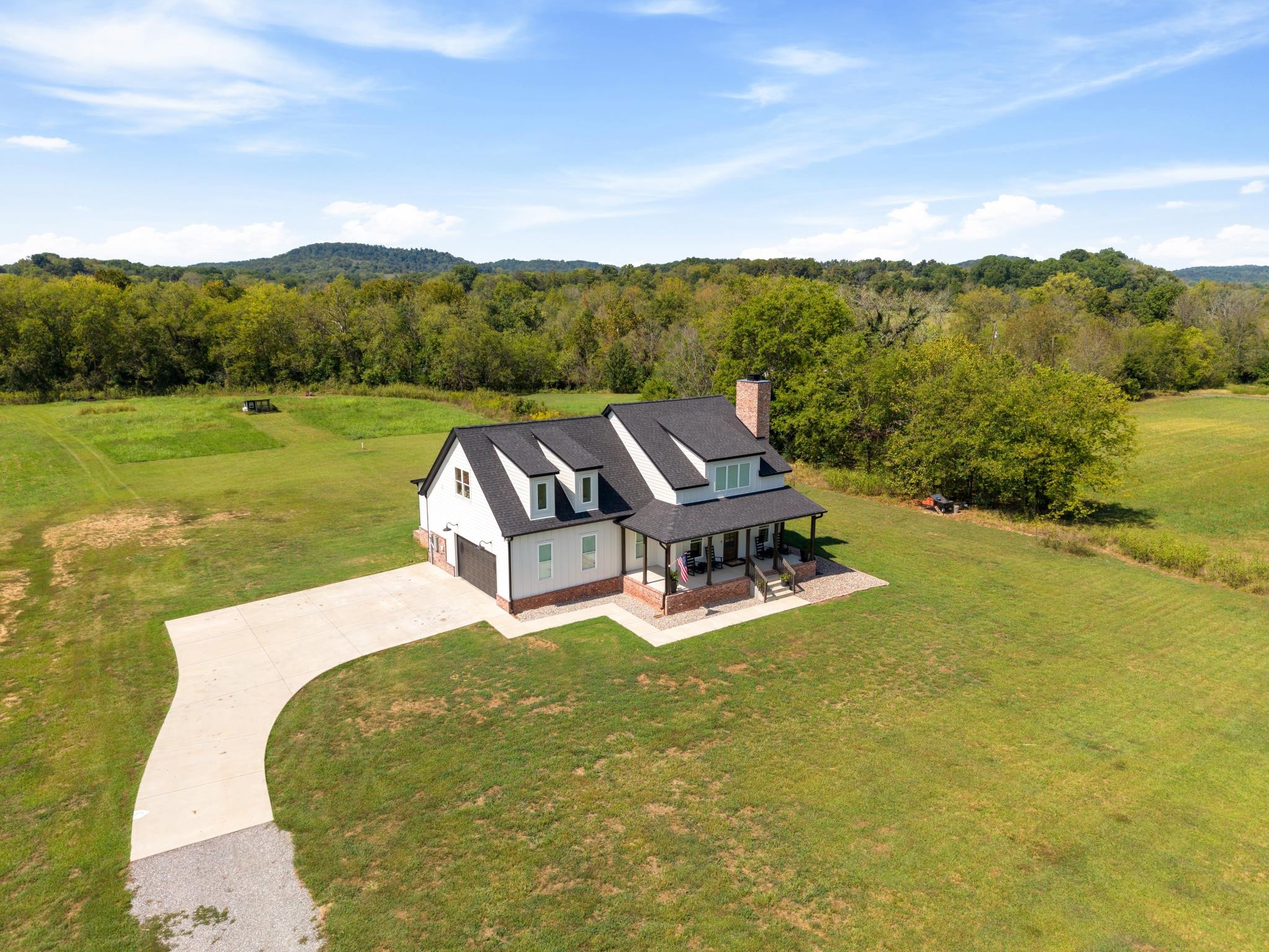 1271 Rock Springs Rd Property Photo 1
