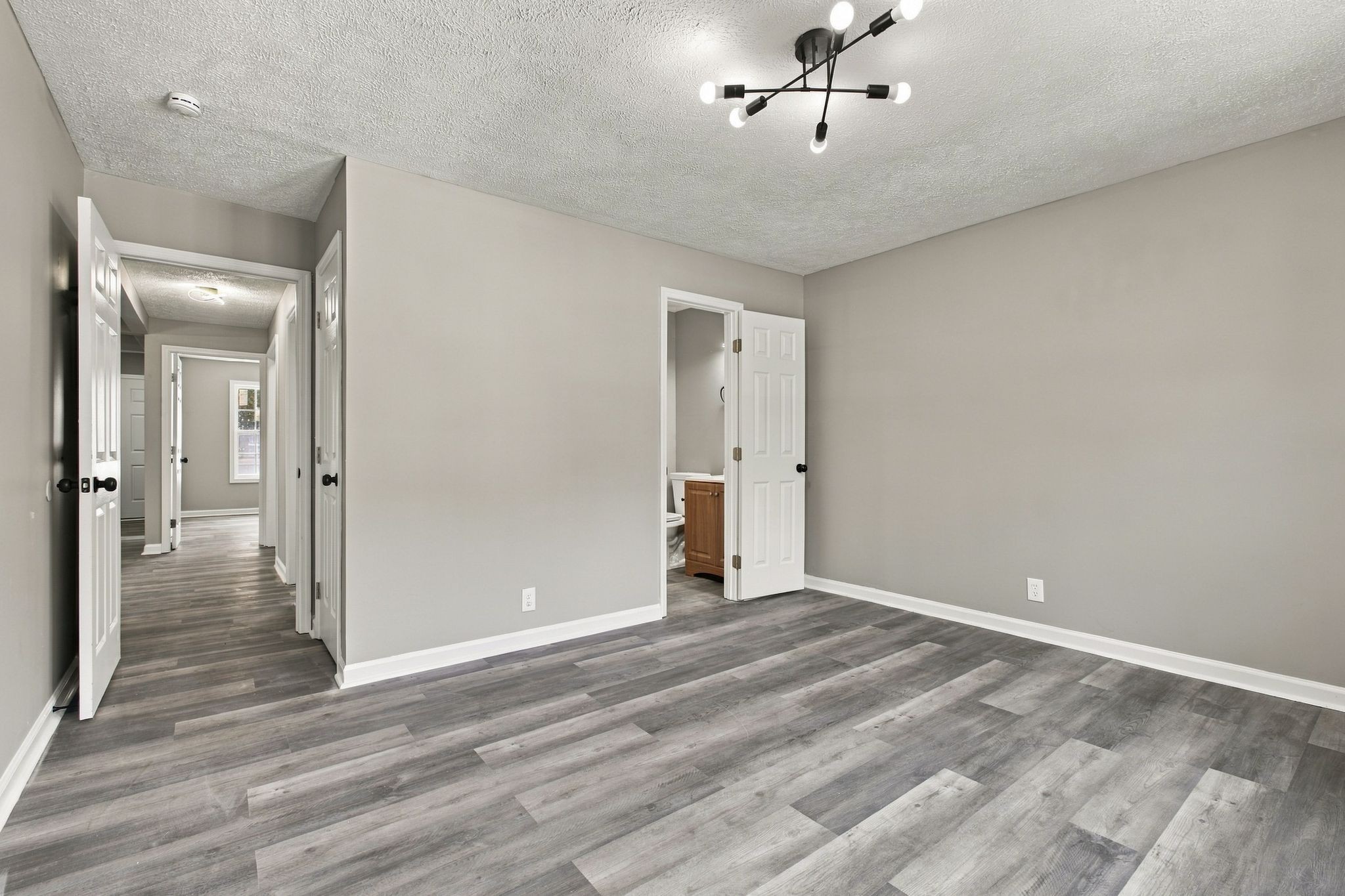 3227 Lakeford Dr Property Photo 14