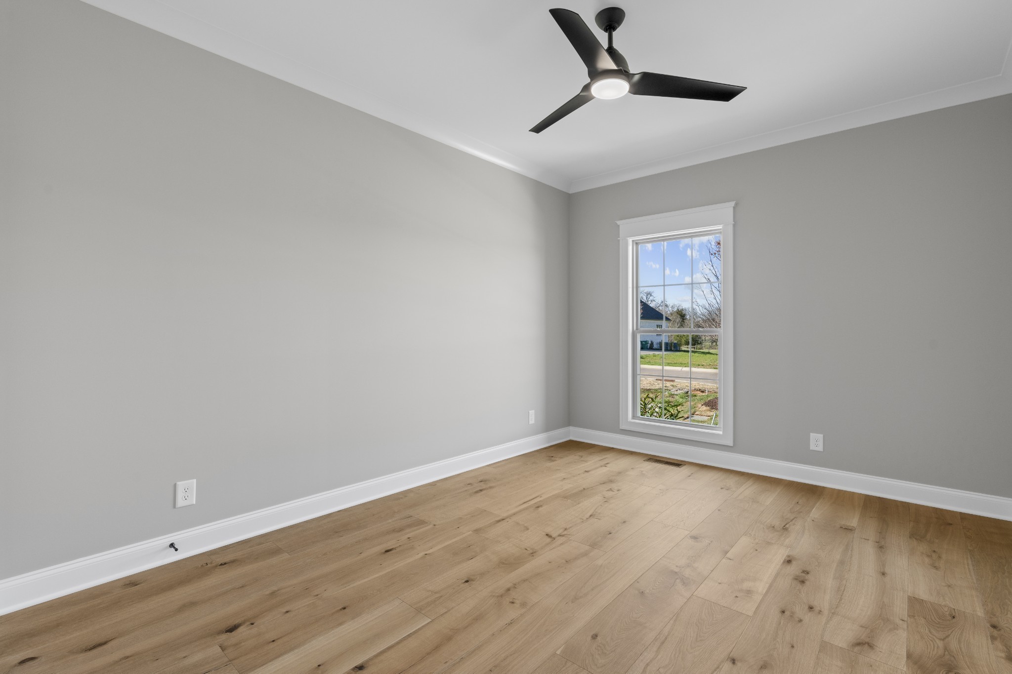 854 Brook Trail Property Photo 30