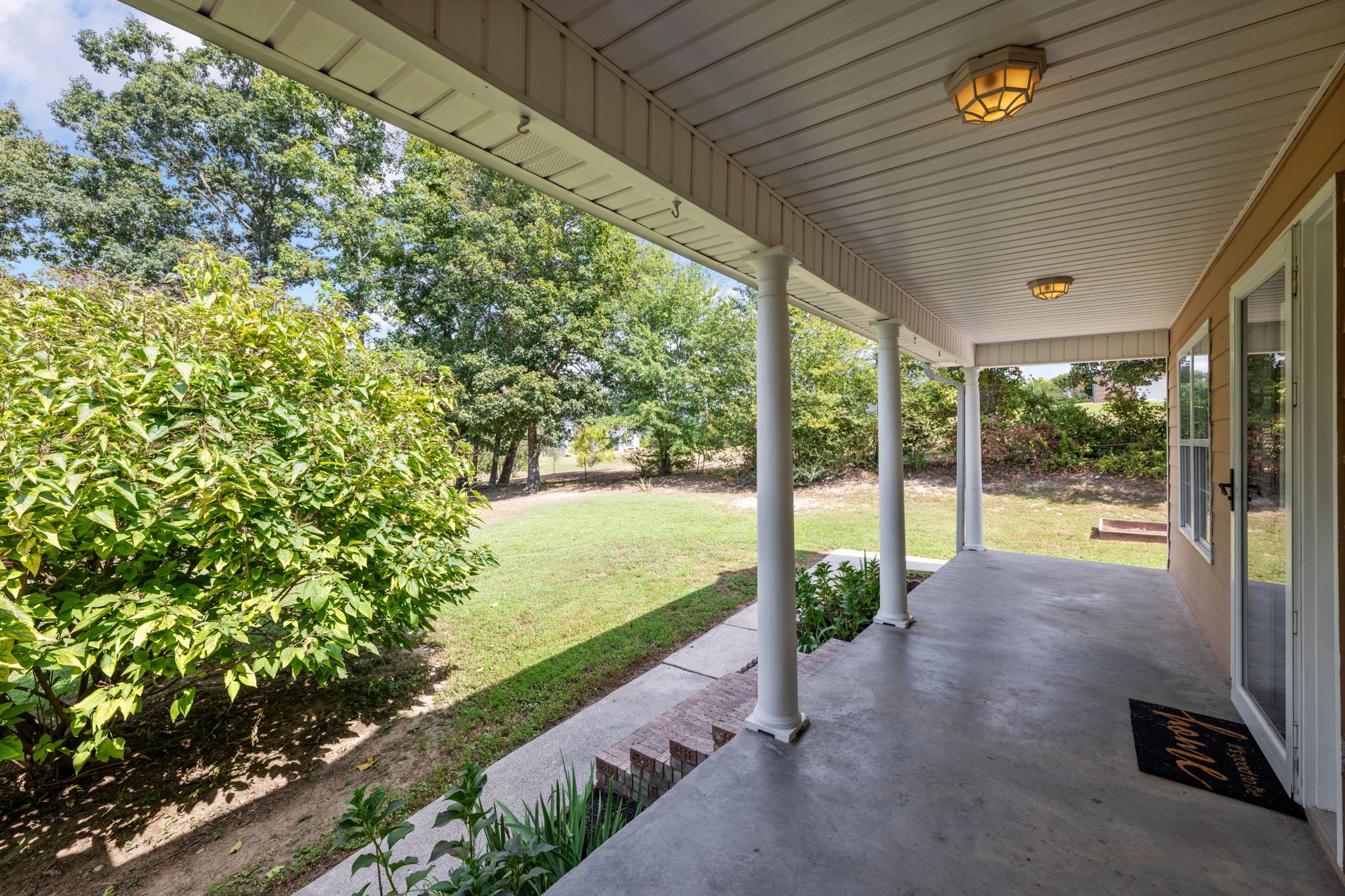 496 Highland Dr Property Photo 12