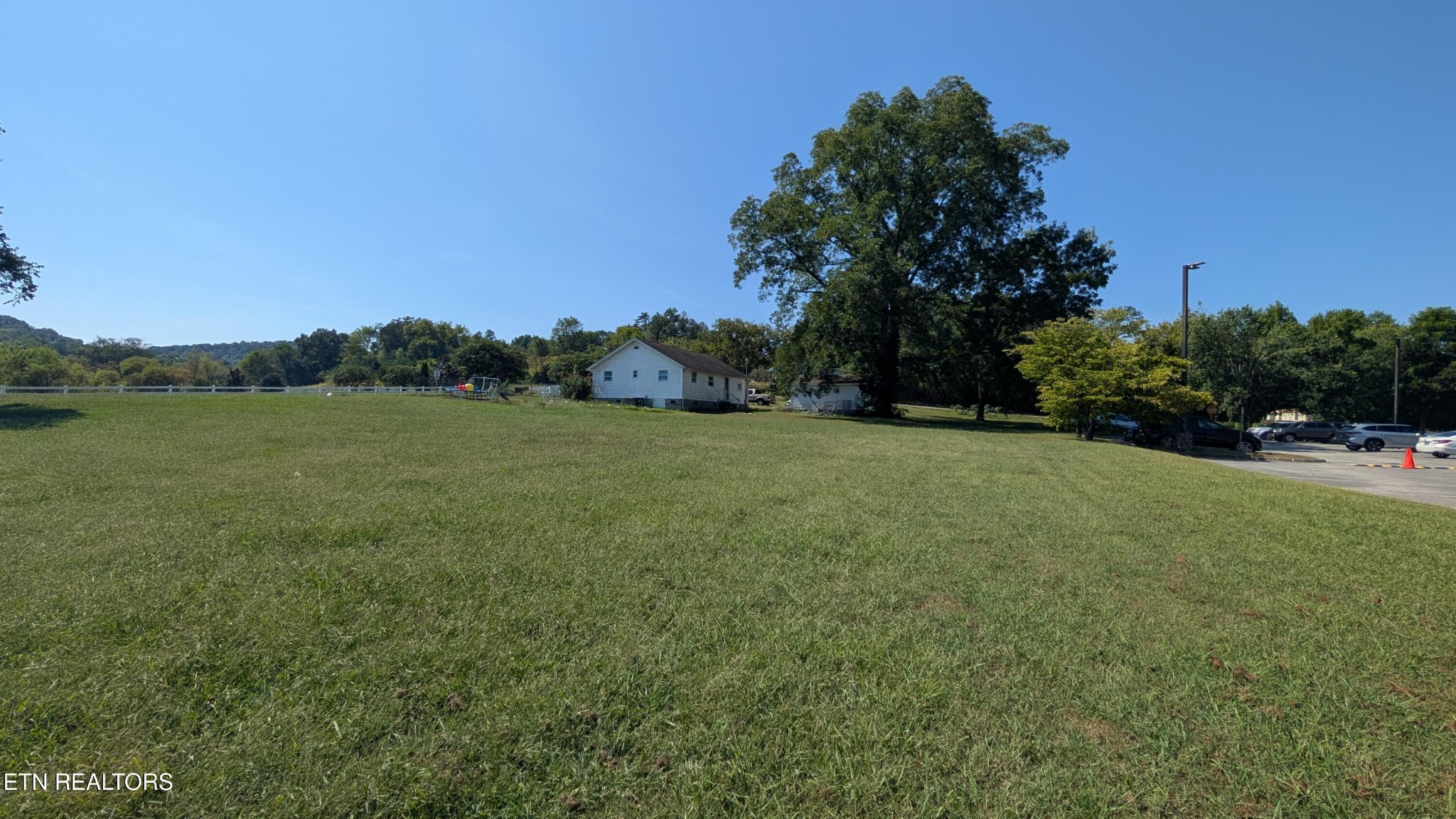 1933 Mountain Rd Property Photo 4