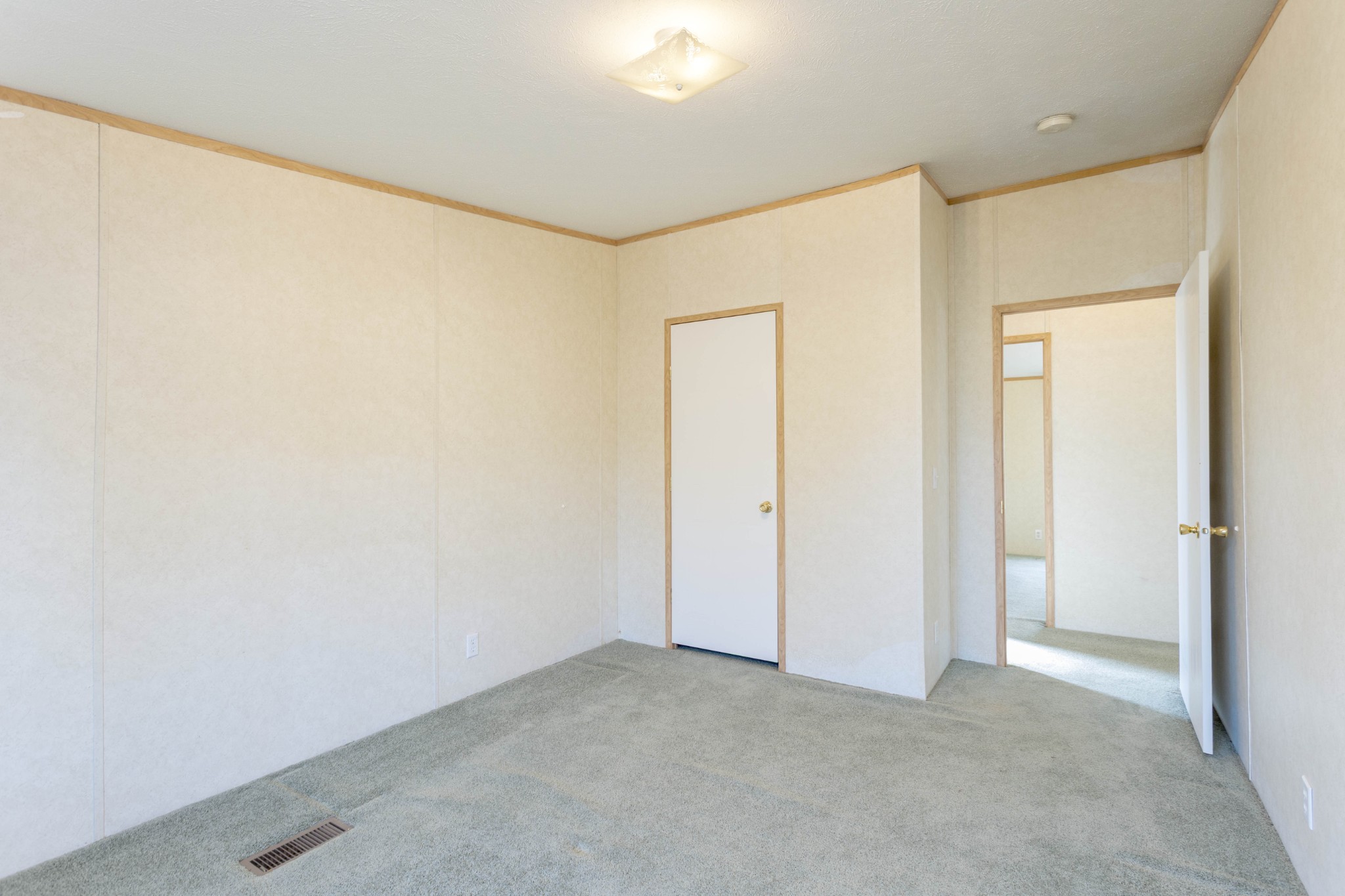 685 Rigsby Rd Property Photo 26