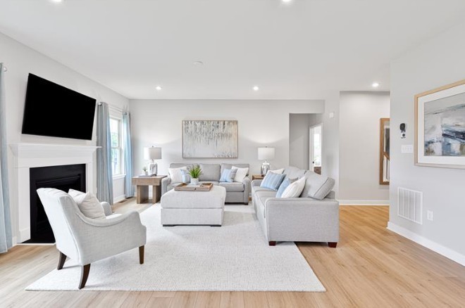 2294 Brumby Loop Property Photo 10