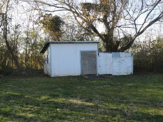 1319 Searcy St Property Photo 16