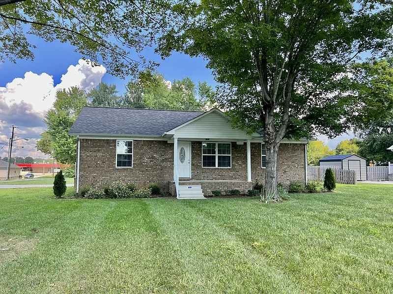 324 Debus St Property Photo 1