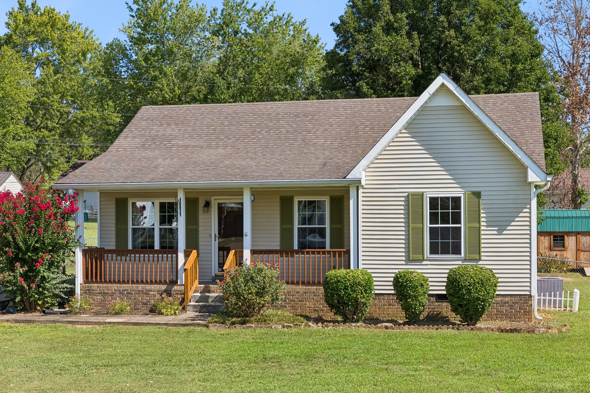 2865 Chinquapin Ln Property Photo 1