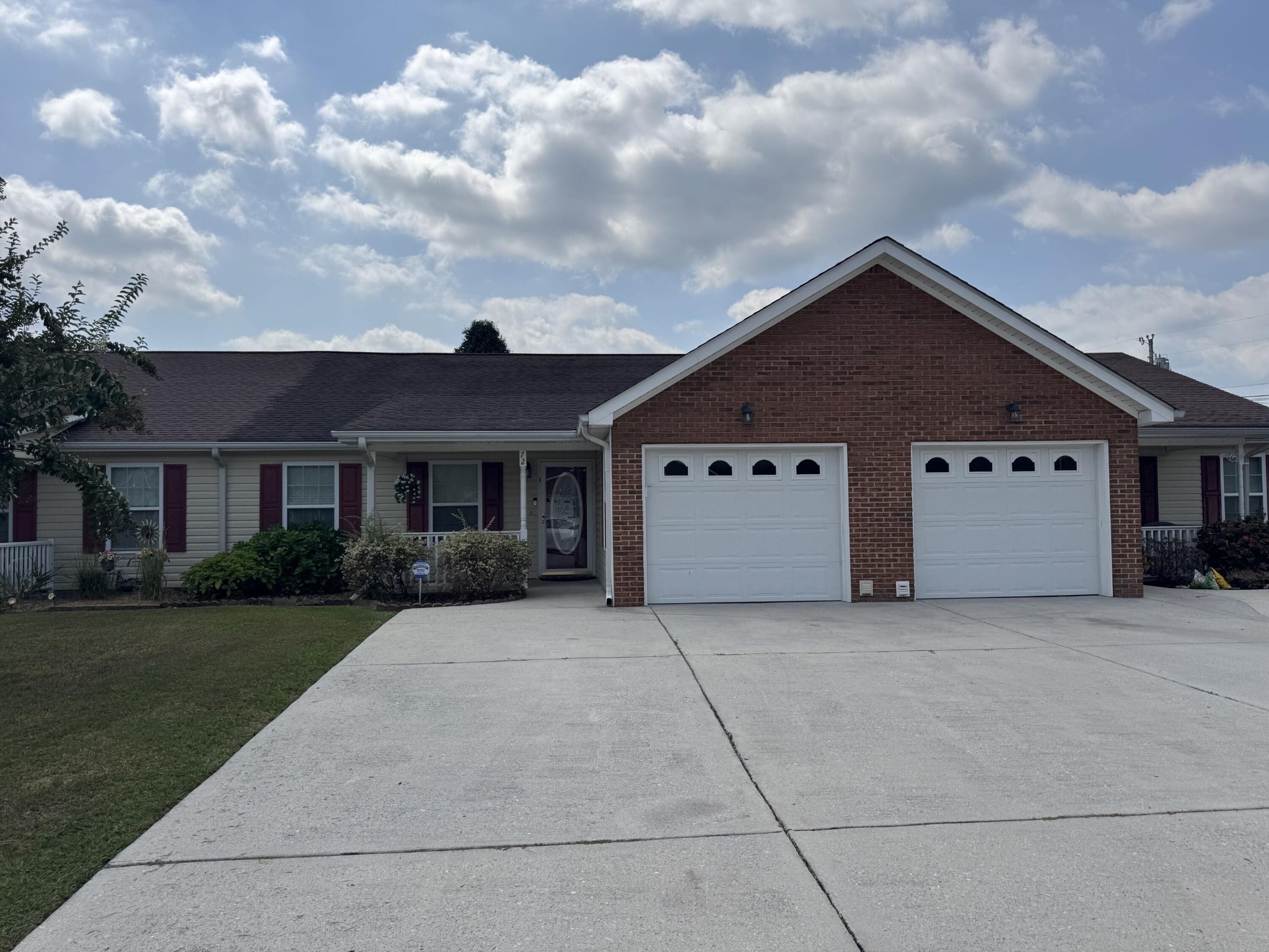72 Anchor Drive Property Photo 1