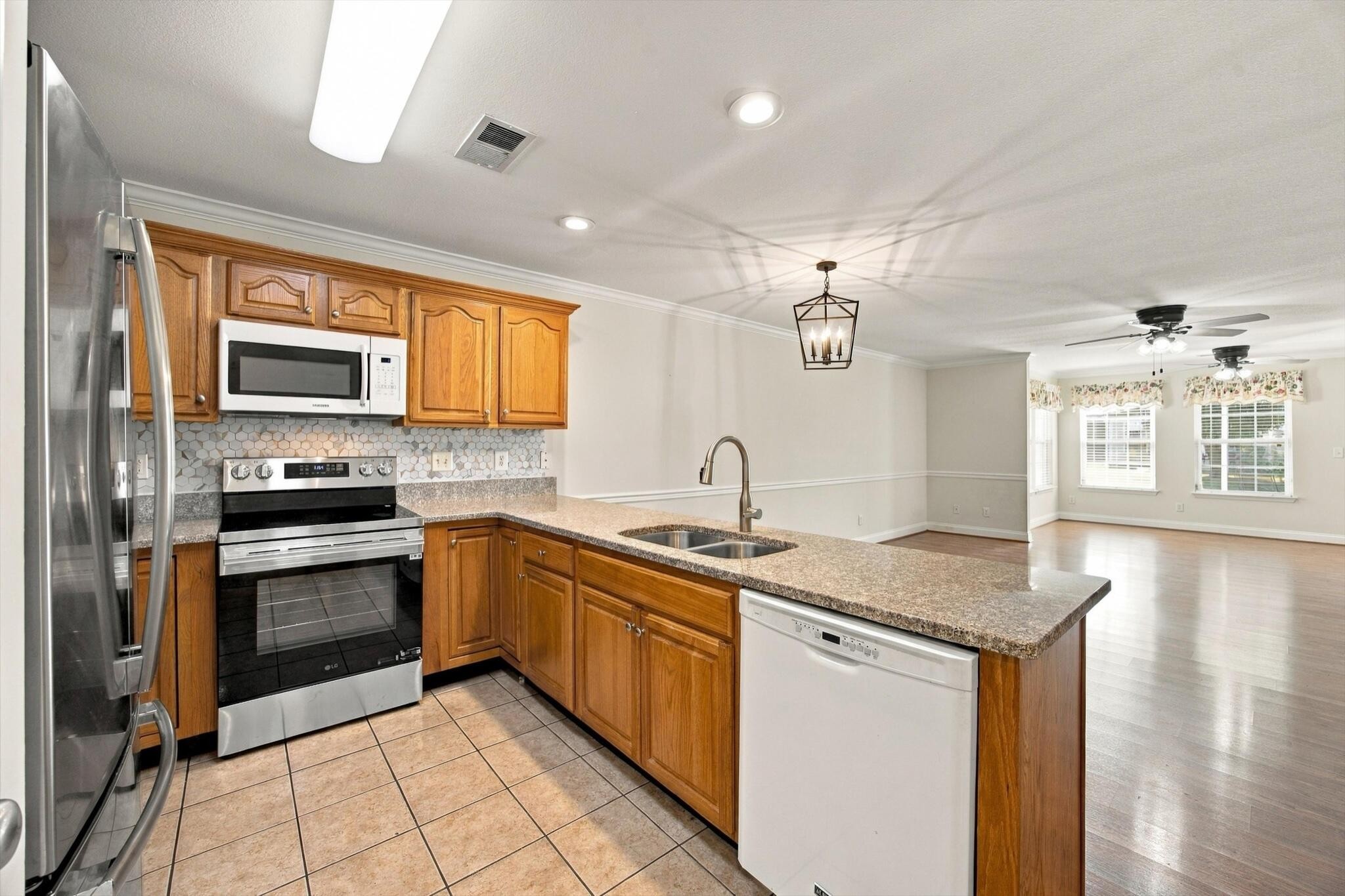 72 Anchor Drive Property Photo 12