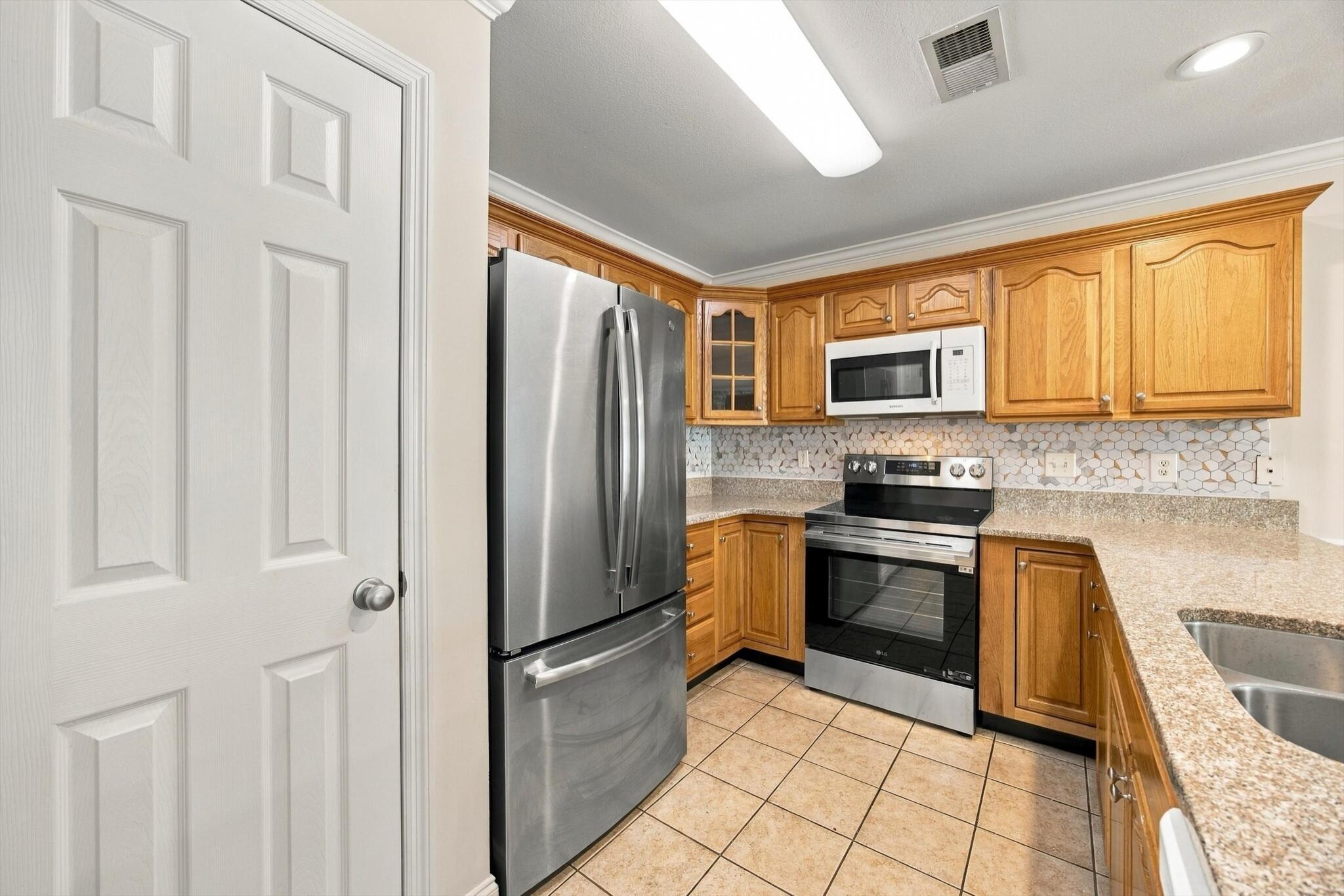 72 Anchor Drive Property Photo 13