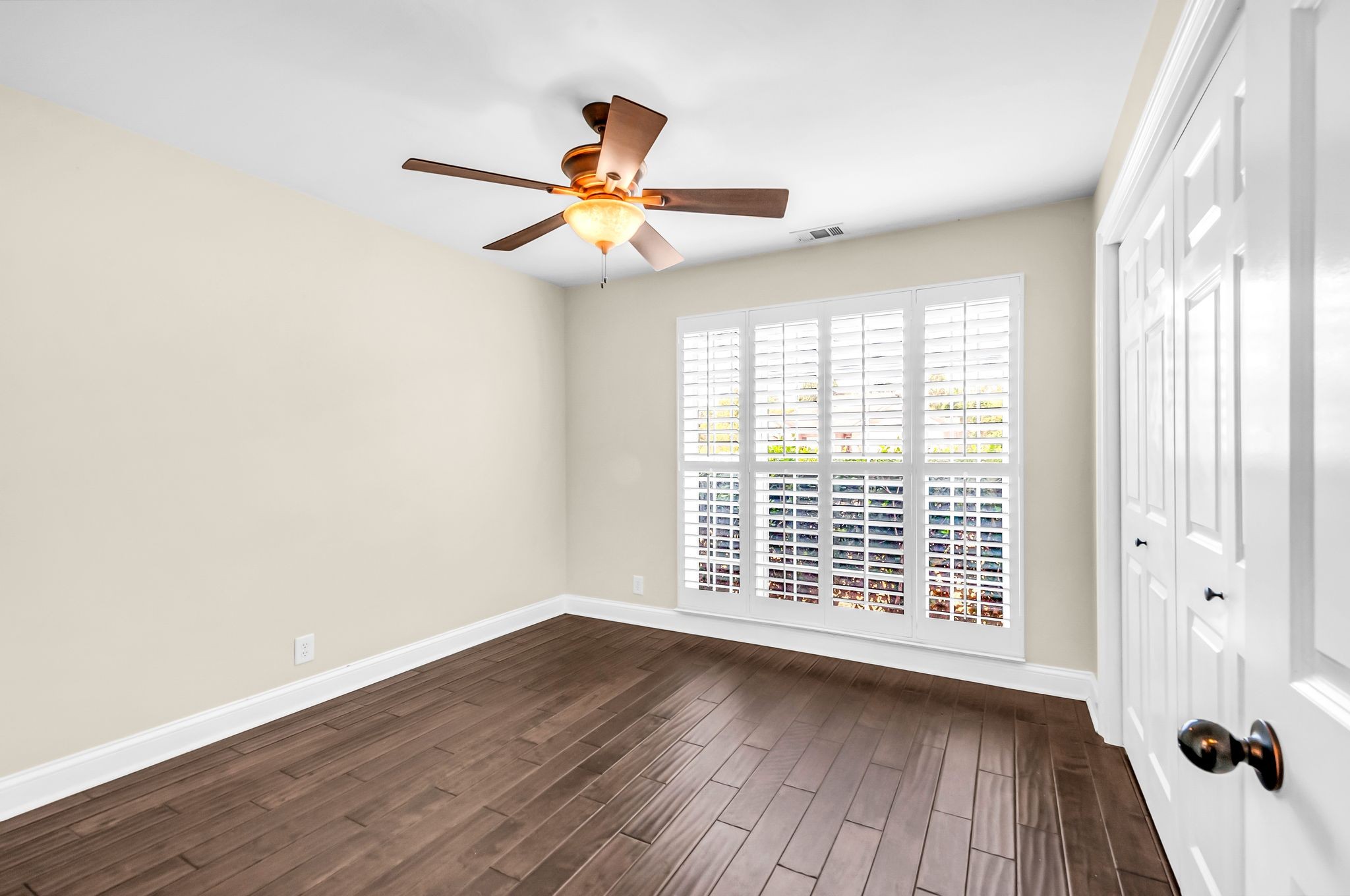 8225 Canoe Court Property Photo 17