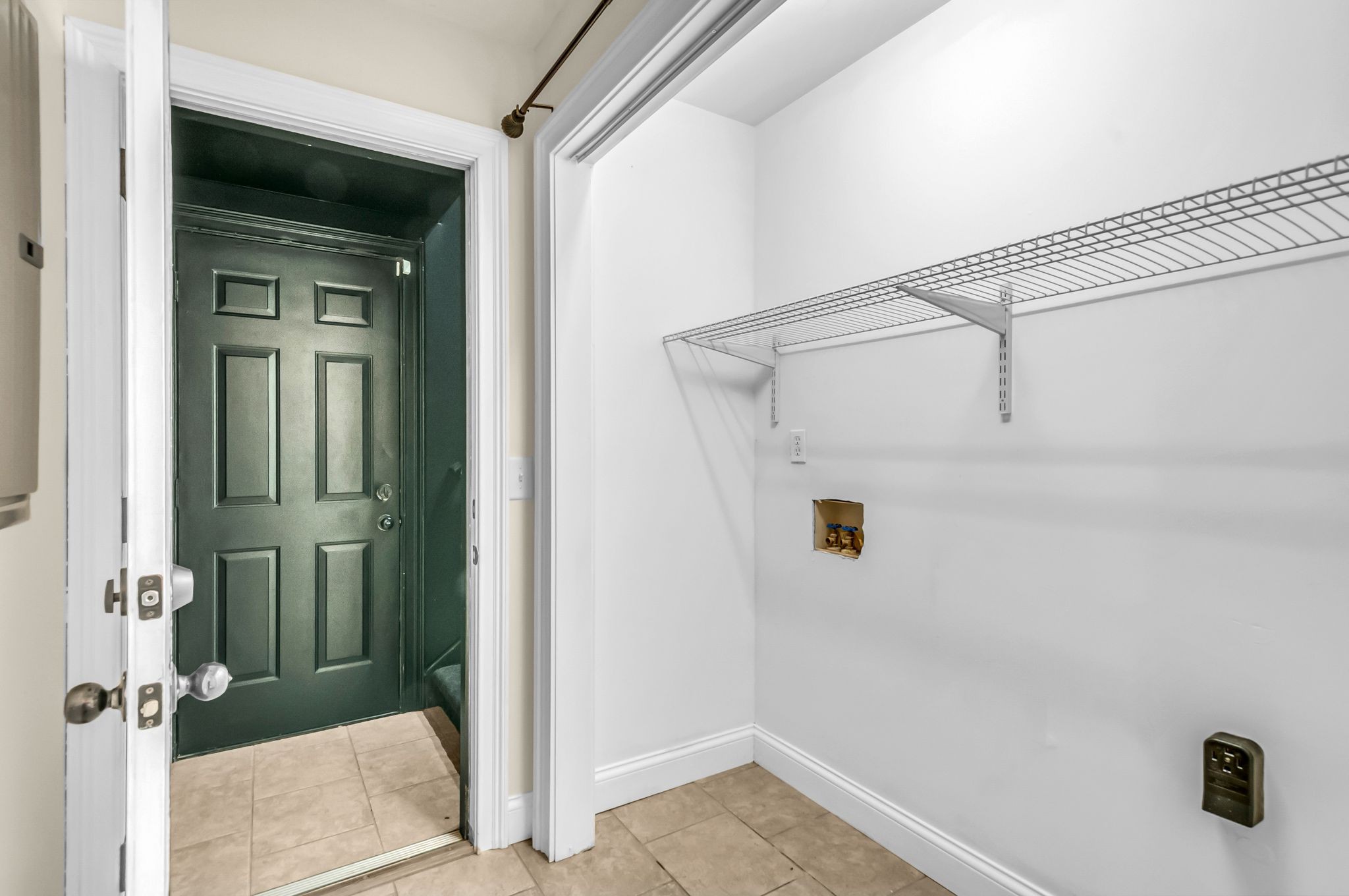 8225 Canoe Court Property Photo 23