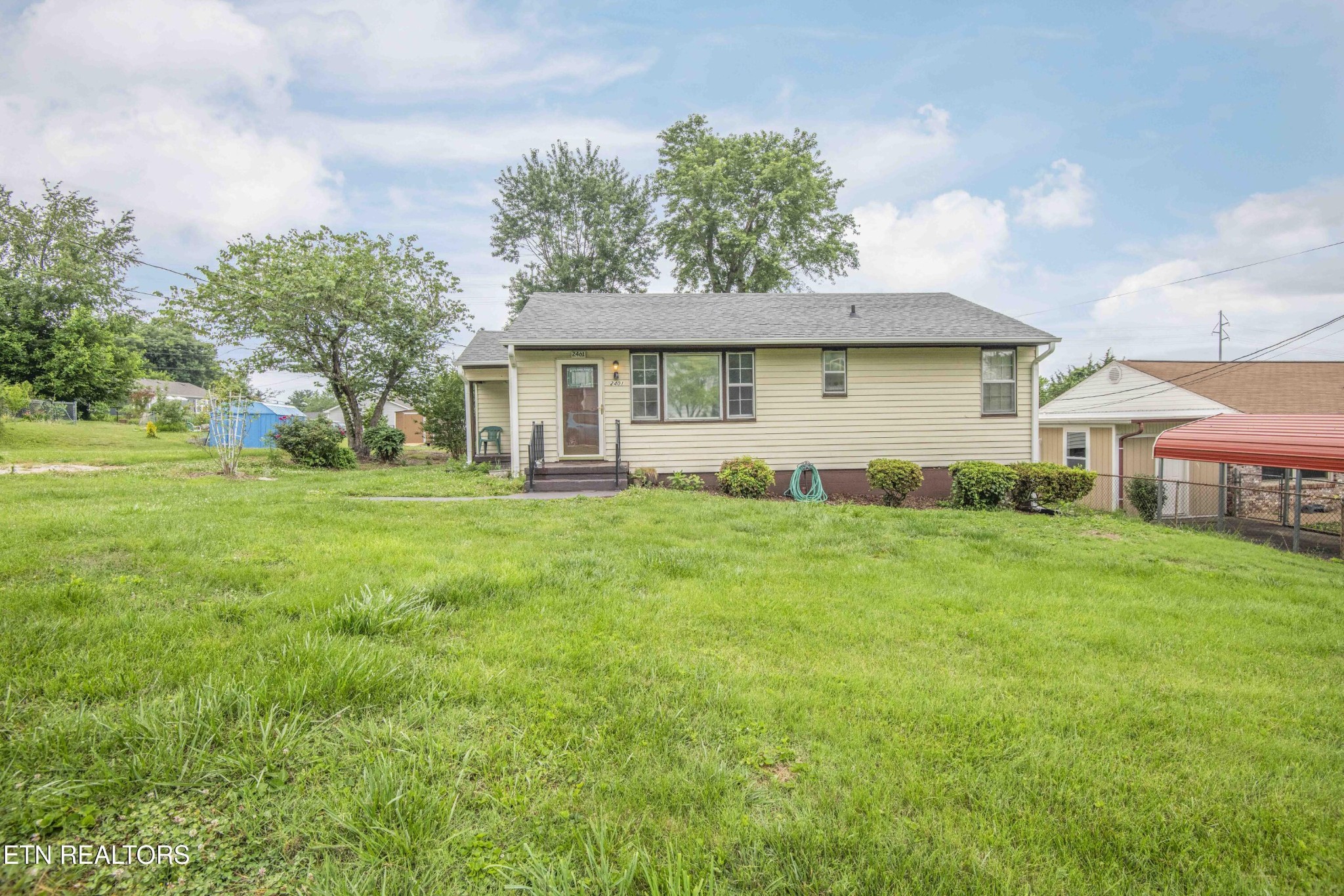 2401 Chillicothe St Property Photo 1