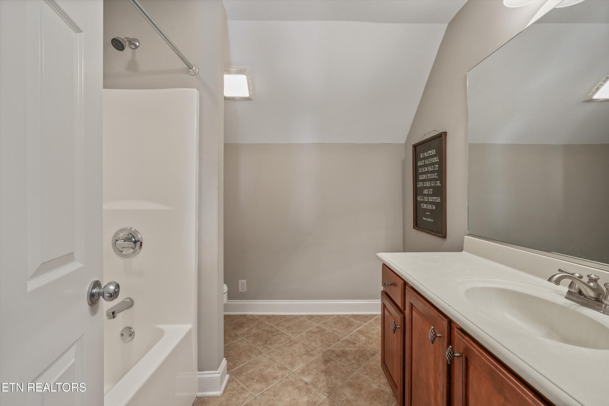 9225 Mesa Verde Lane Property Photo 36