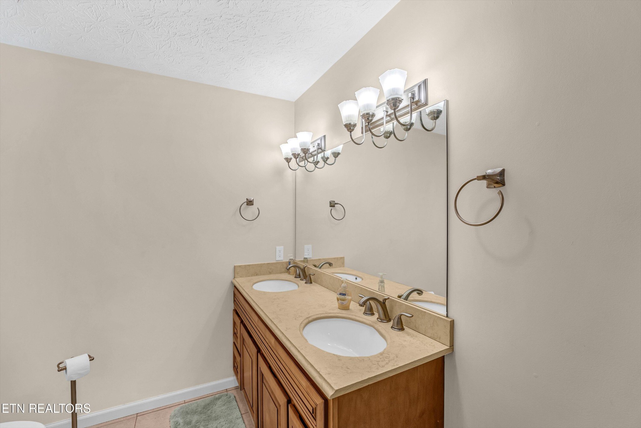 2255 Red Bank Rd Property Photo 23
