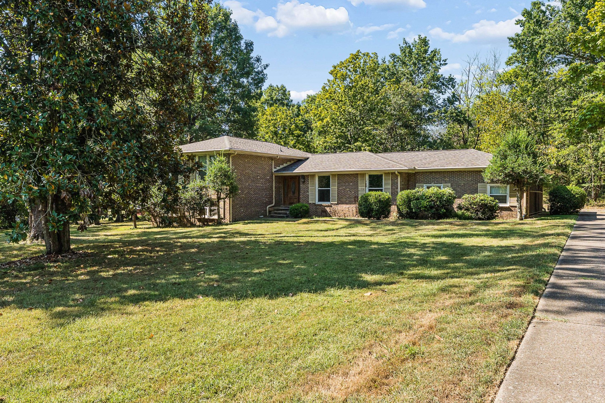 1203 Montpier Dr