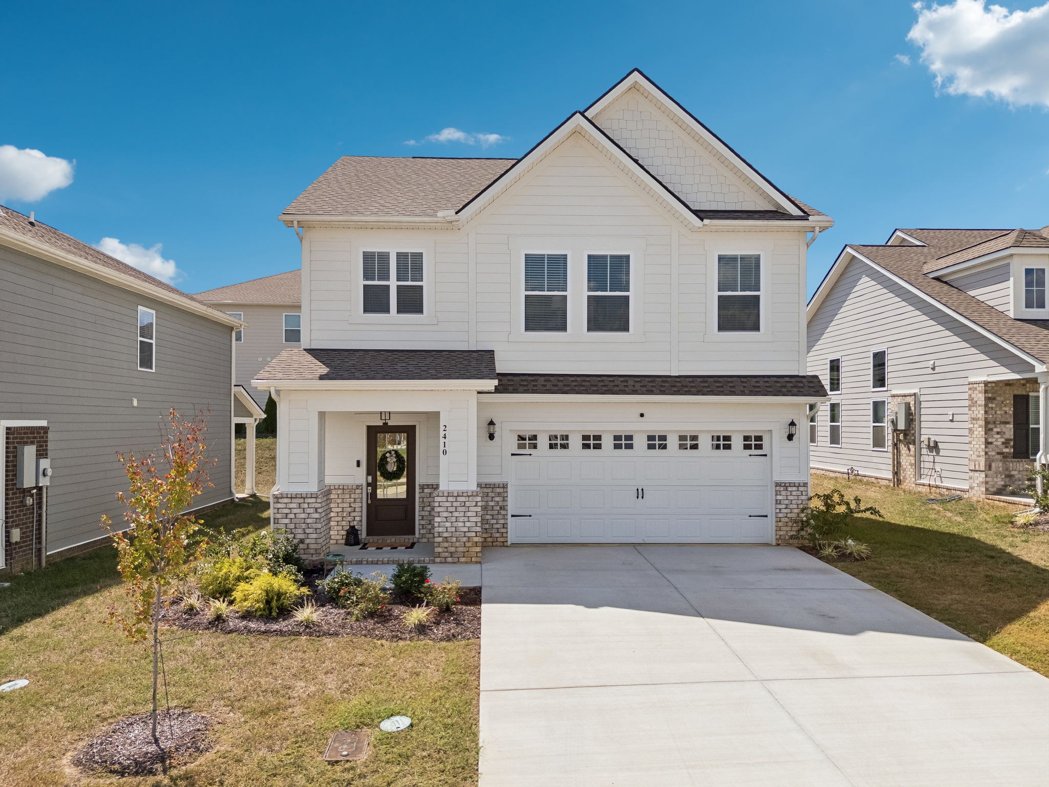 2410 Williams Ridge Dr Property Photo 1