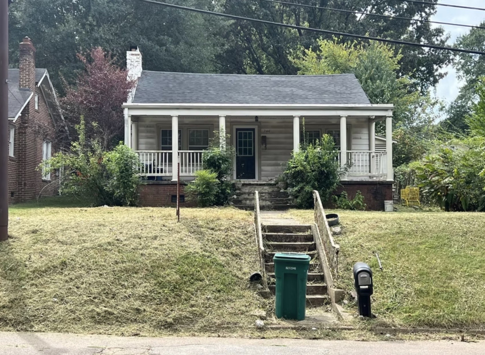 266 W Forest Ave Property Photo 1