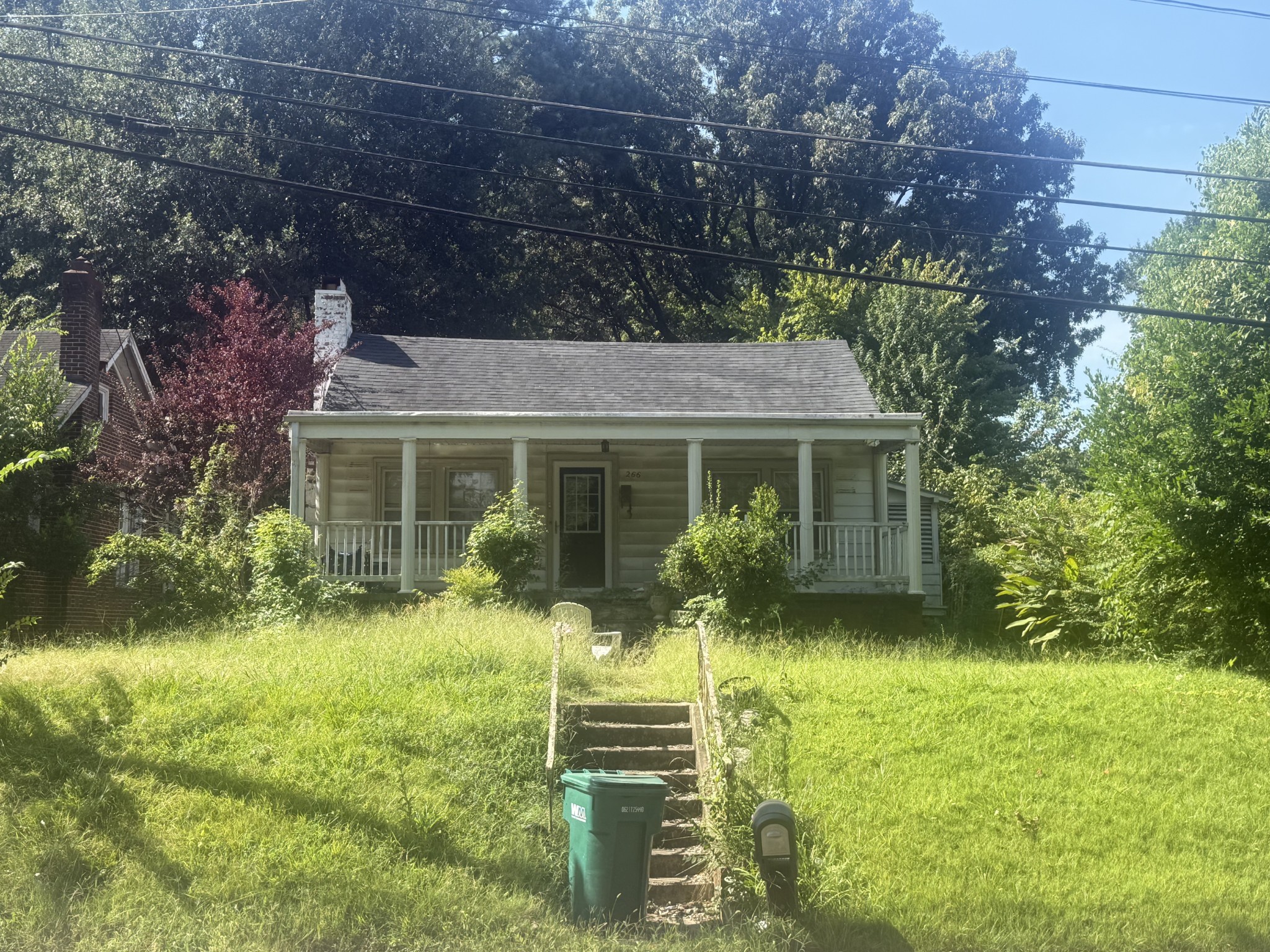 266 W Forest Ave Property Photo 6