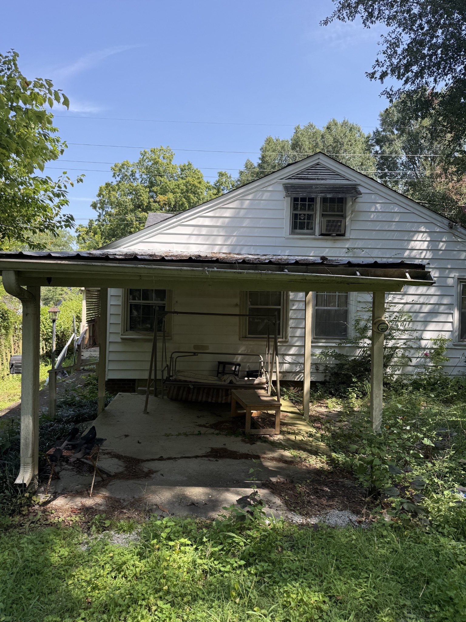 266 W Forest Ave Property Photo 11