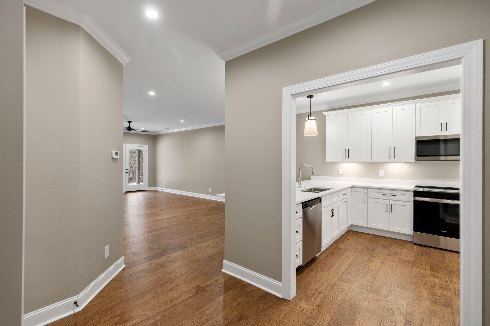 5272 Baylor Street, Nw Property Photo 5