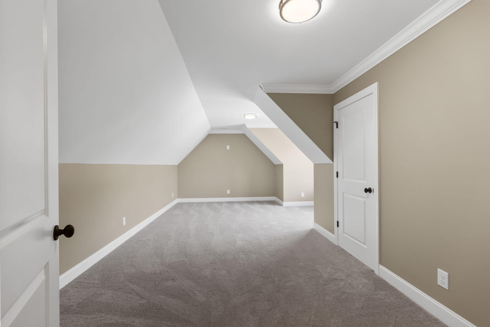 5272 Baylor Street, Nw Property Photo 29