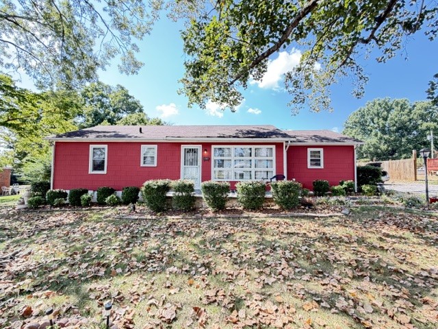 107 Highland Dr Property Photo 1