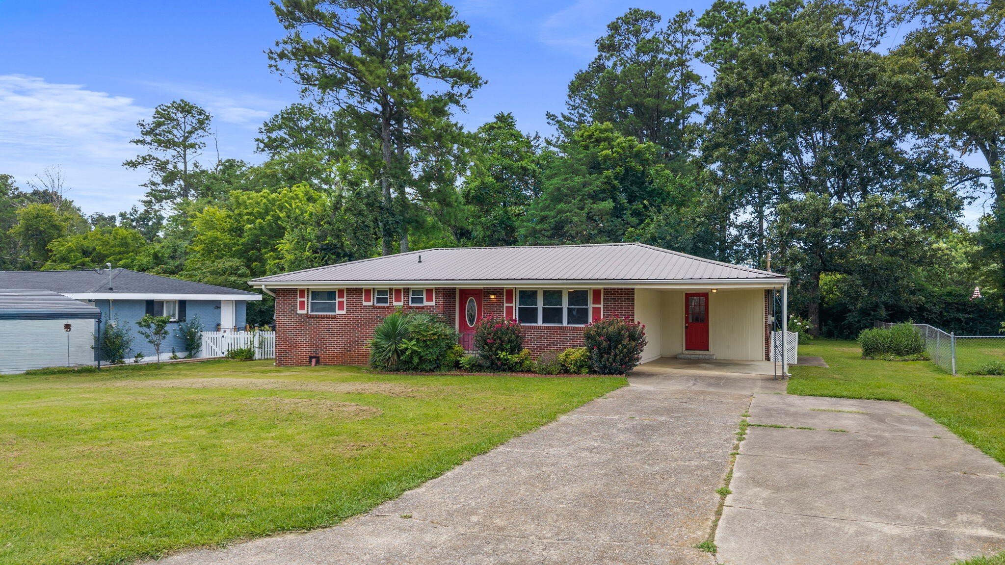 26 Stovall Street Property Photo 3