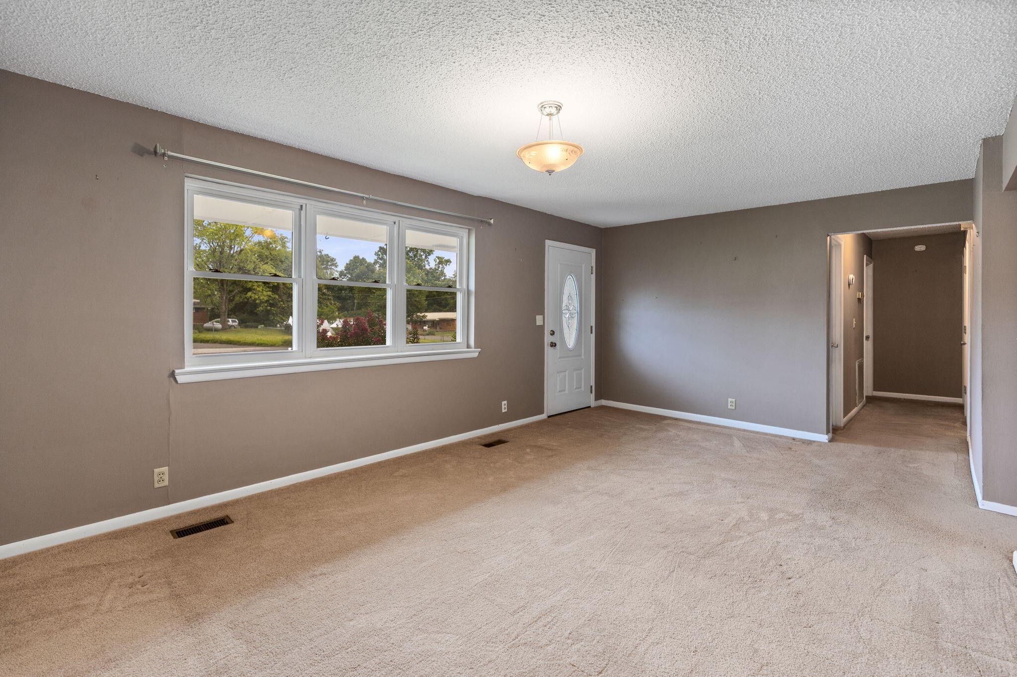 26 Stovall Street Property Photo 8