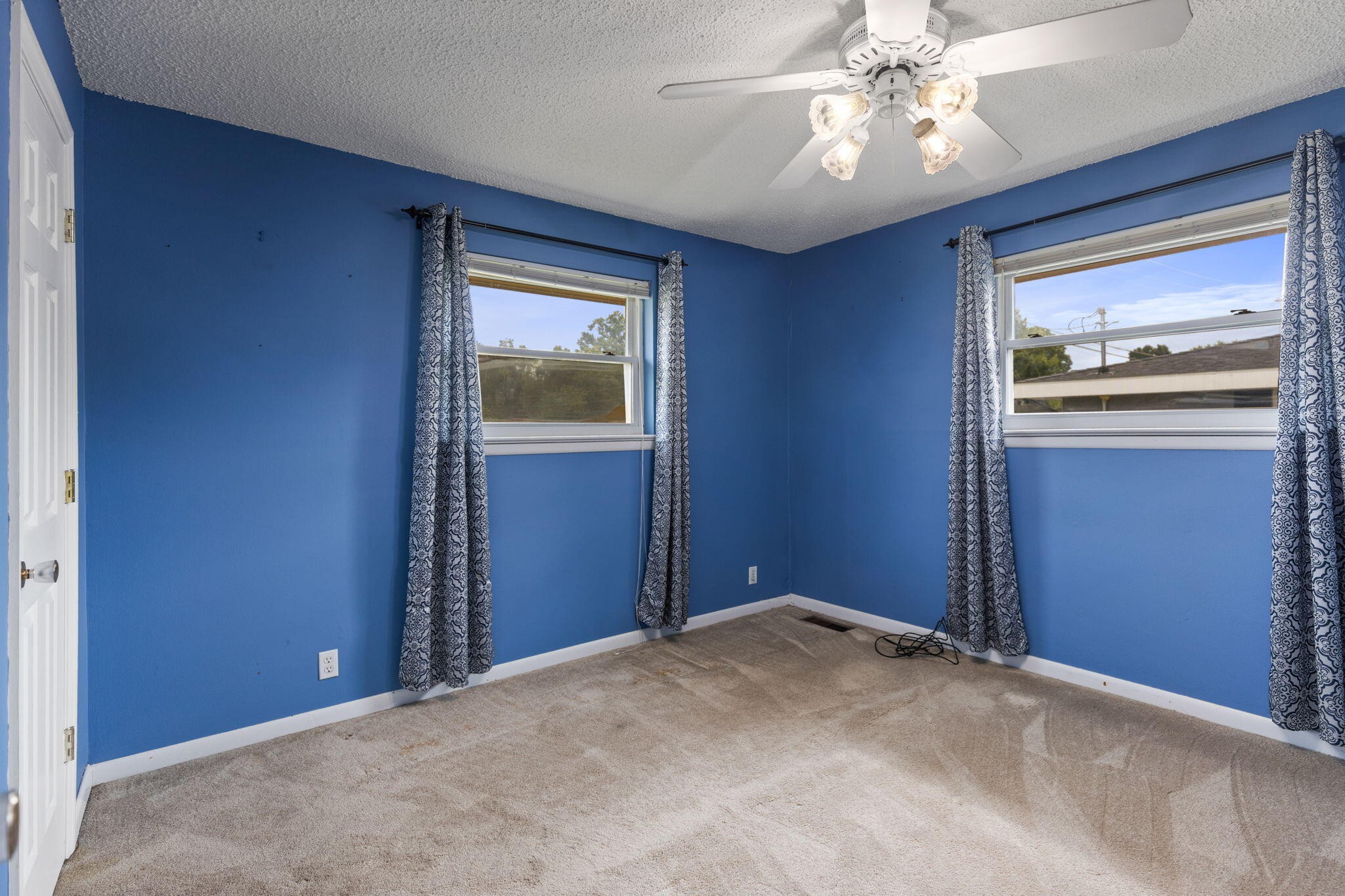 26 Stovall Street Property Photo 18