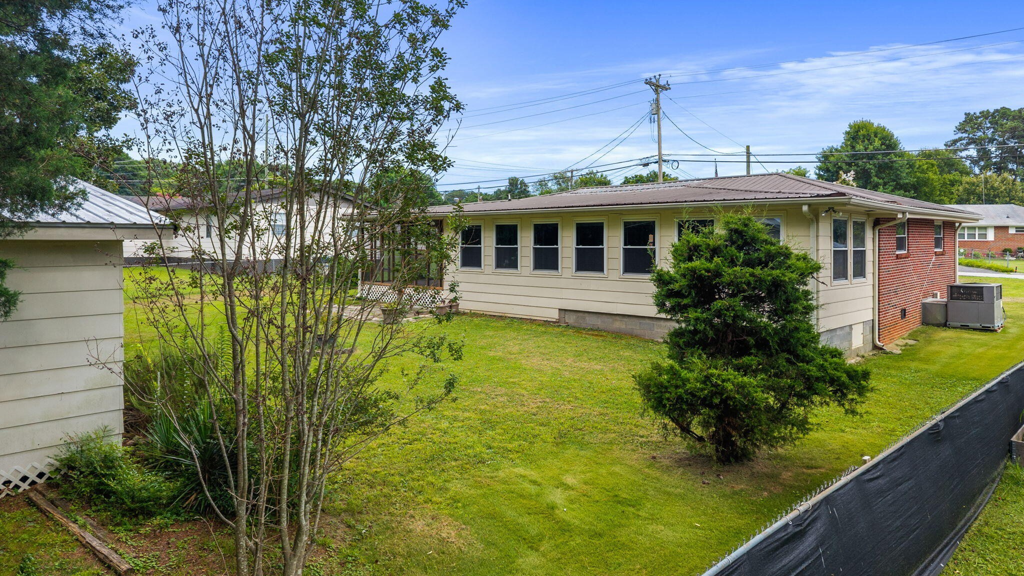 26 Stovall Street Property Photo 37