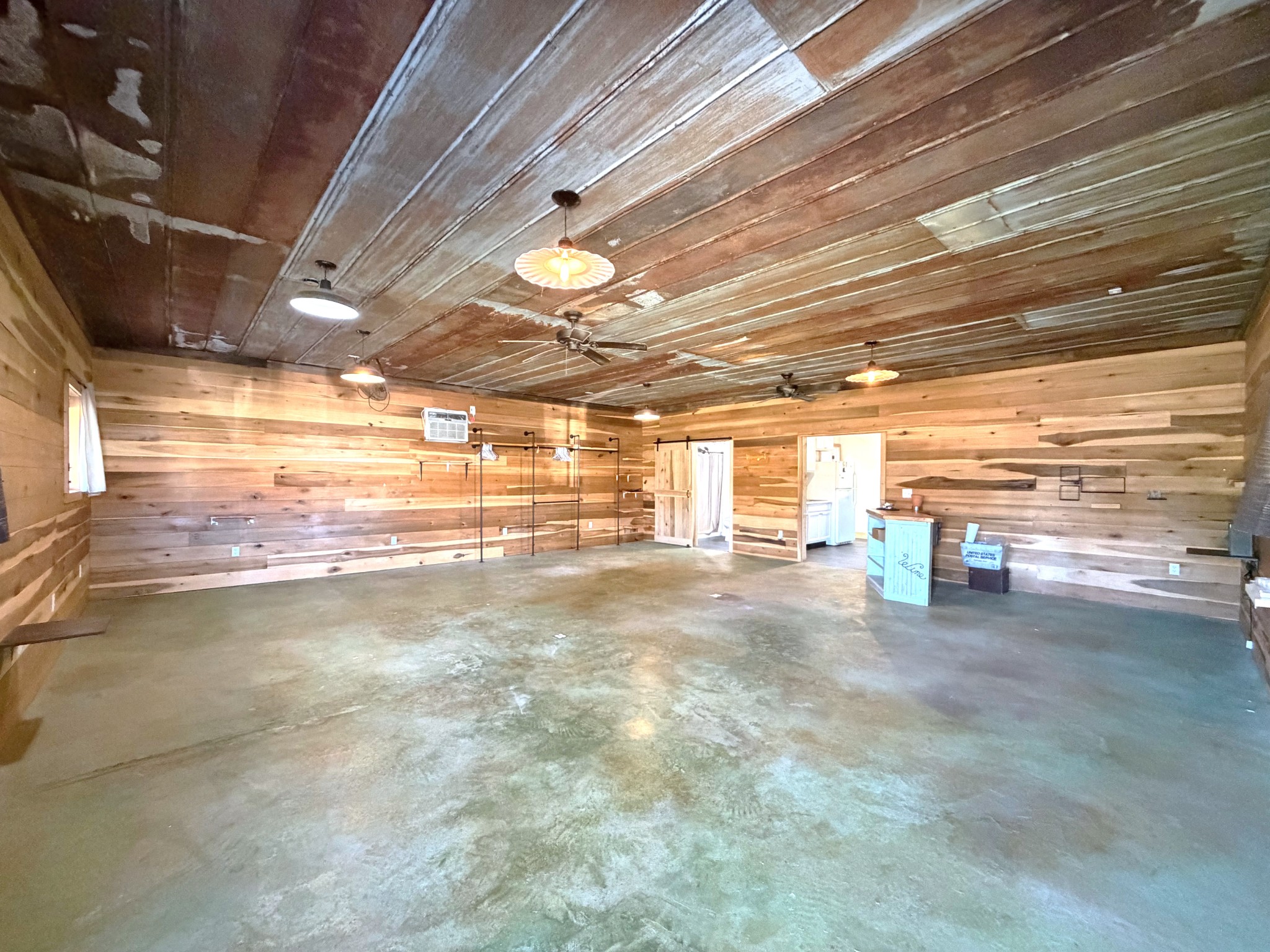 106 Main St Property Photo 4