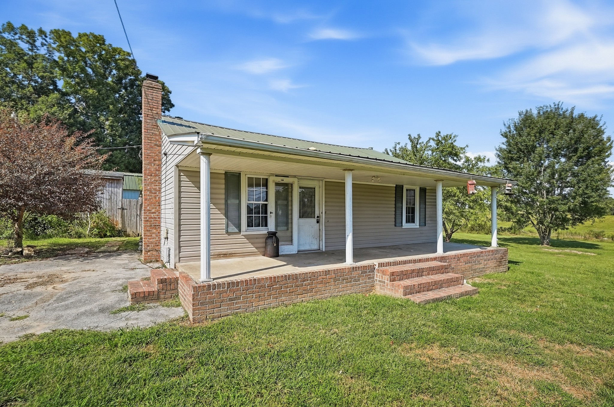 3863 York Hwy Property Photo 1