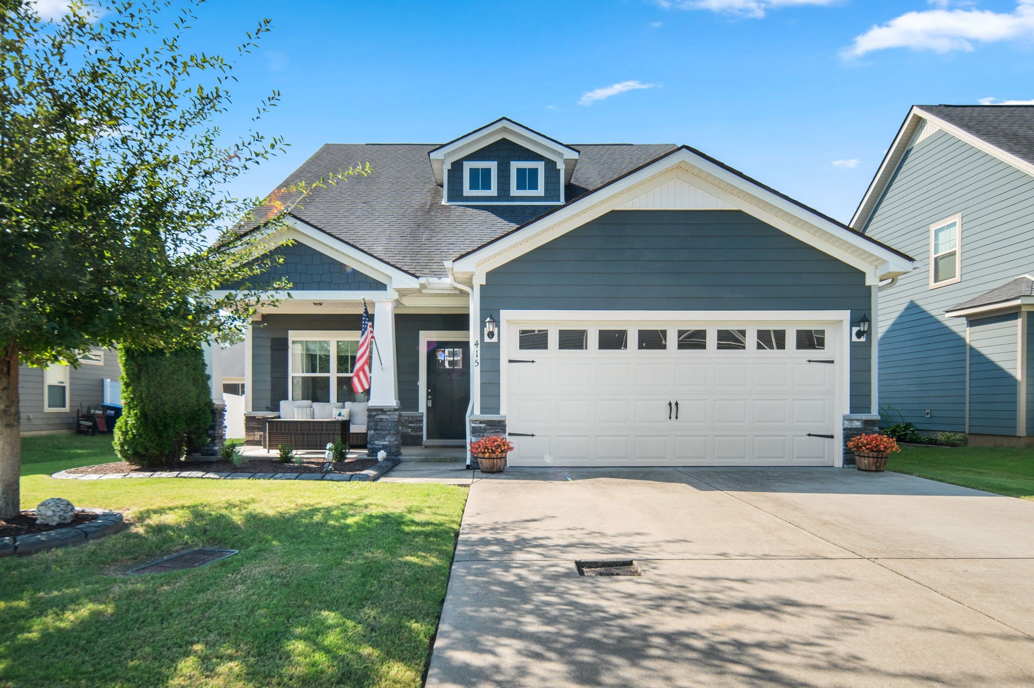 415 Tonalist Way Property Photo 3