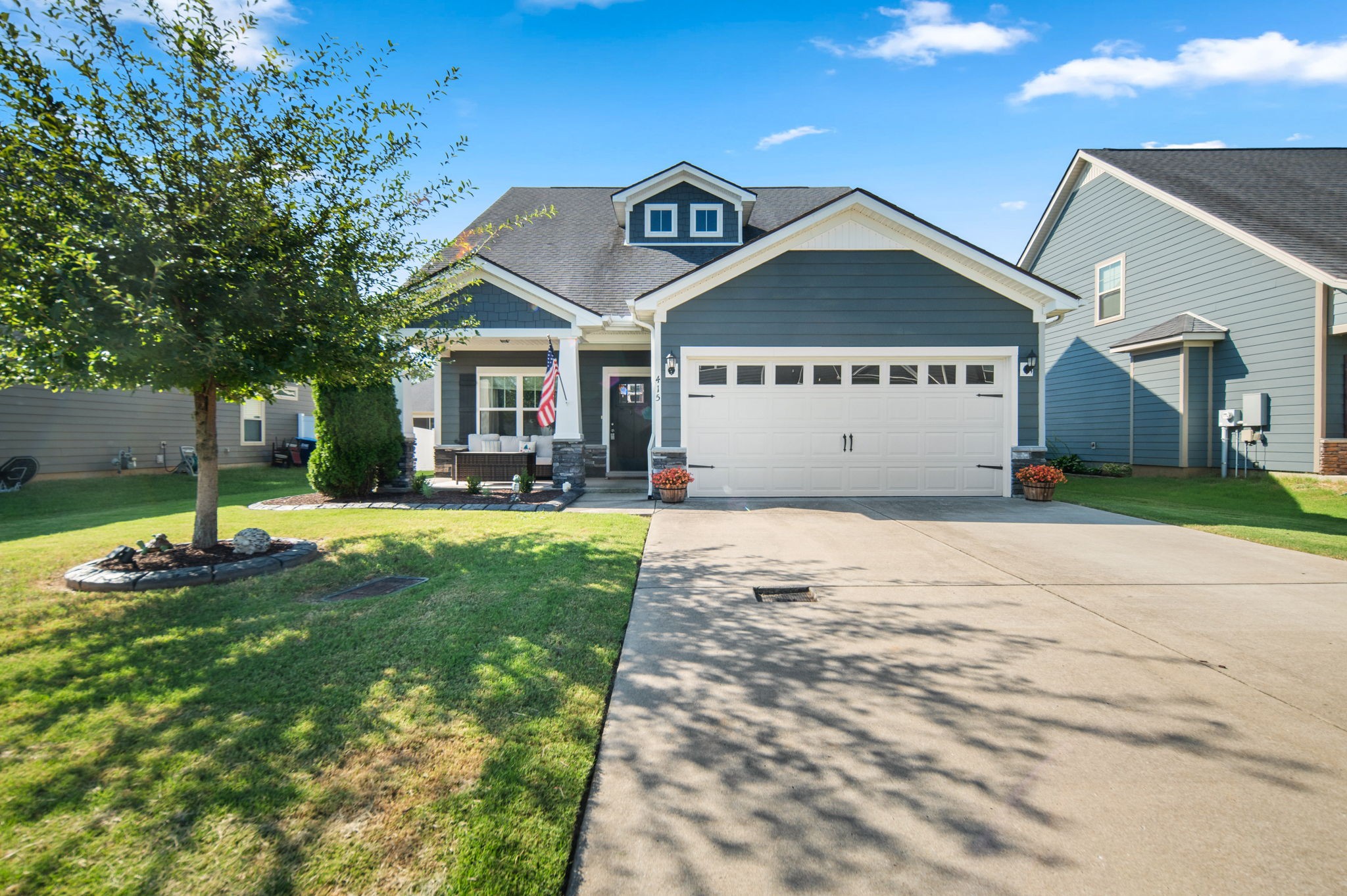 415 Tonalist Way Property Photo 4