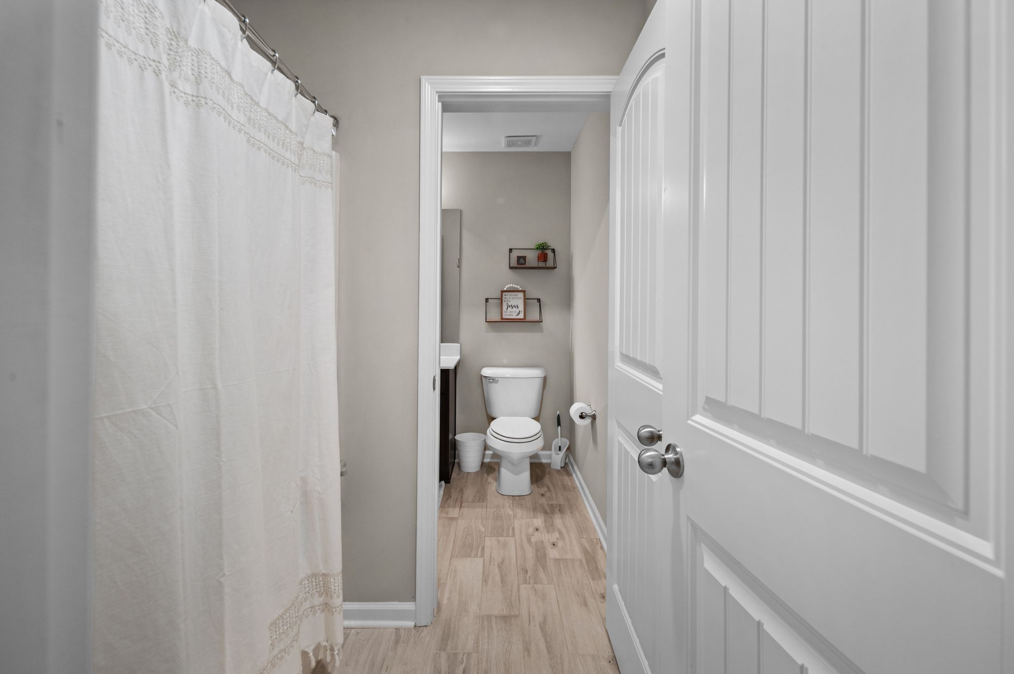 415 Tonalist Way Property Photo 35