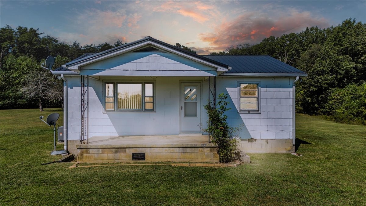 341 Rigsby Rd Property Photo 3
