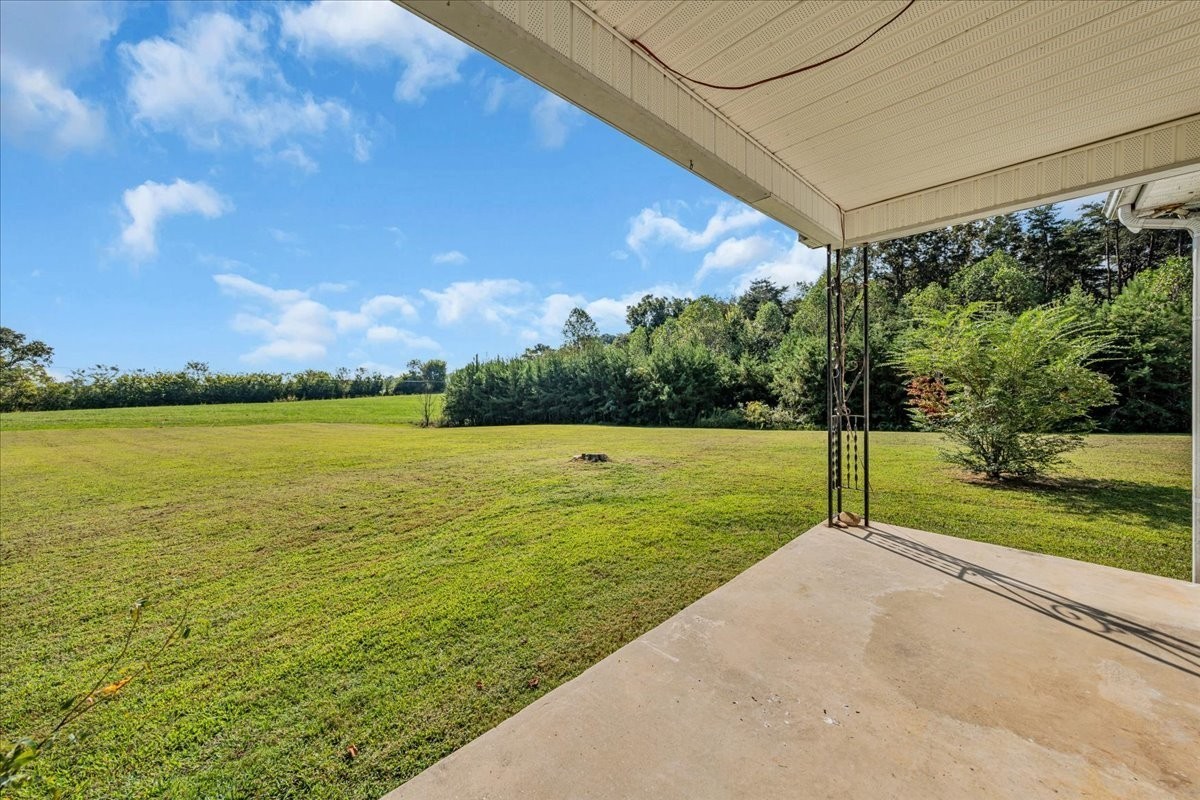 341 Rigsby Rd Property Photo 17