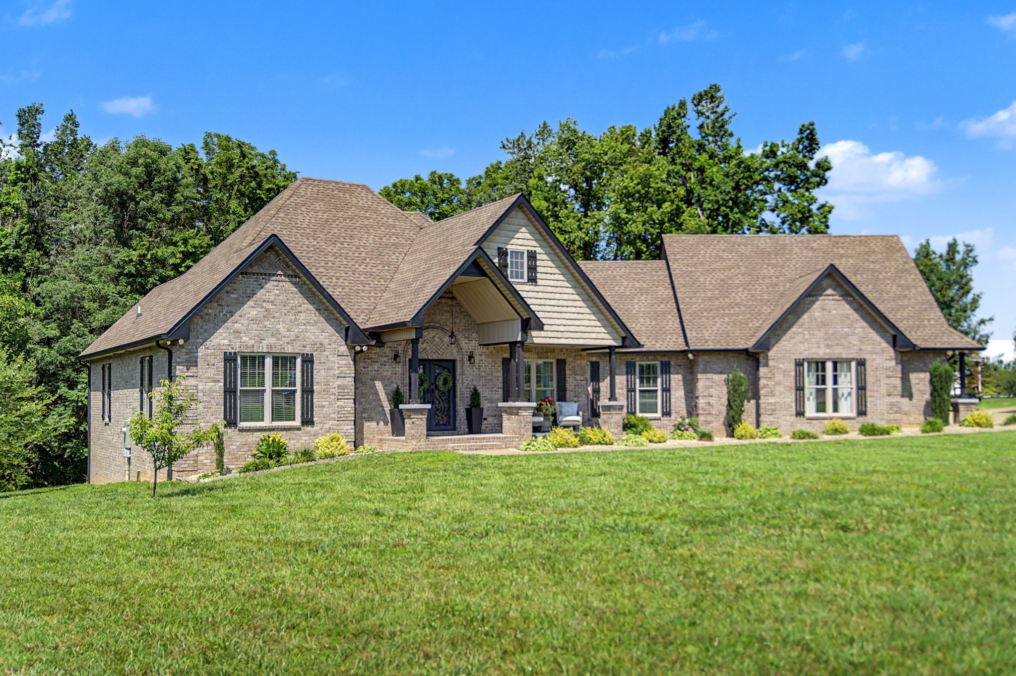 76 Maggie Lena Ln