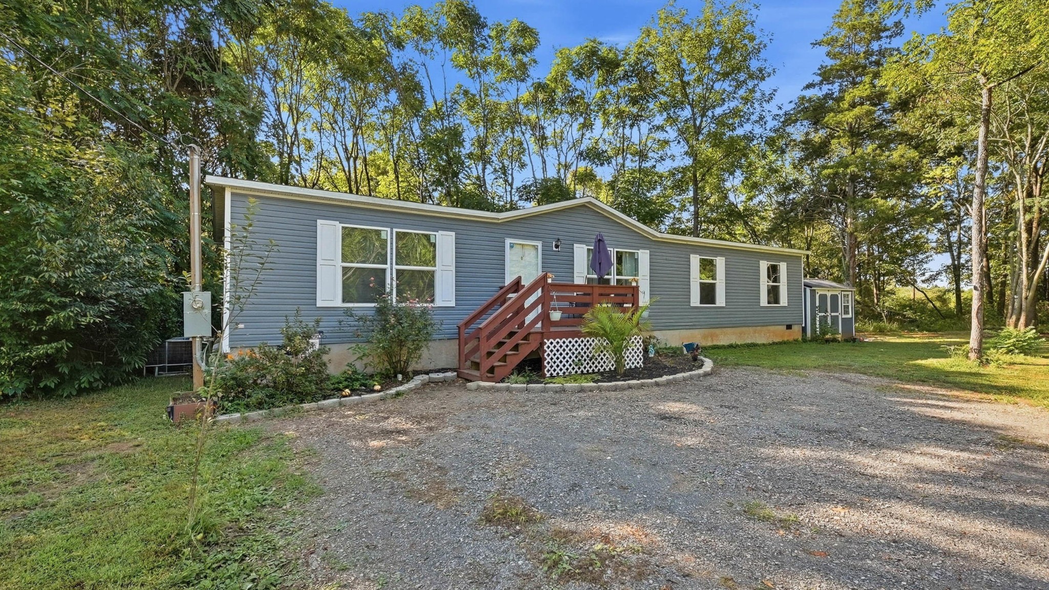 437 Sterling Road Property Photo 1