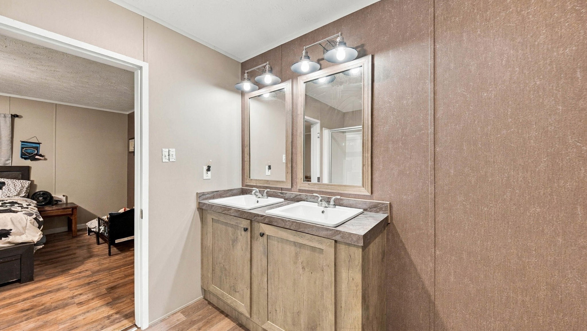 437 Sterling Road Property Photo 13