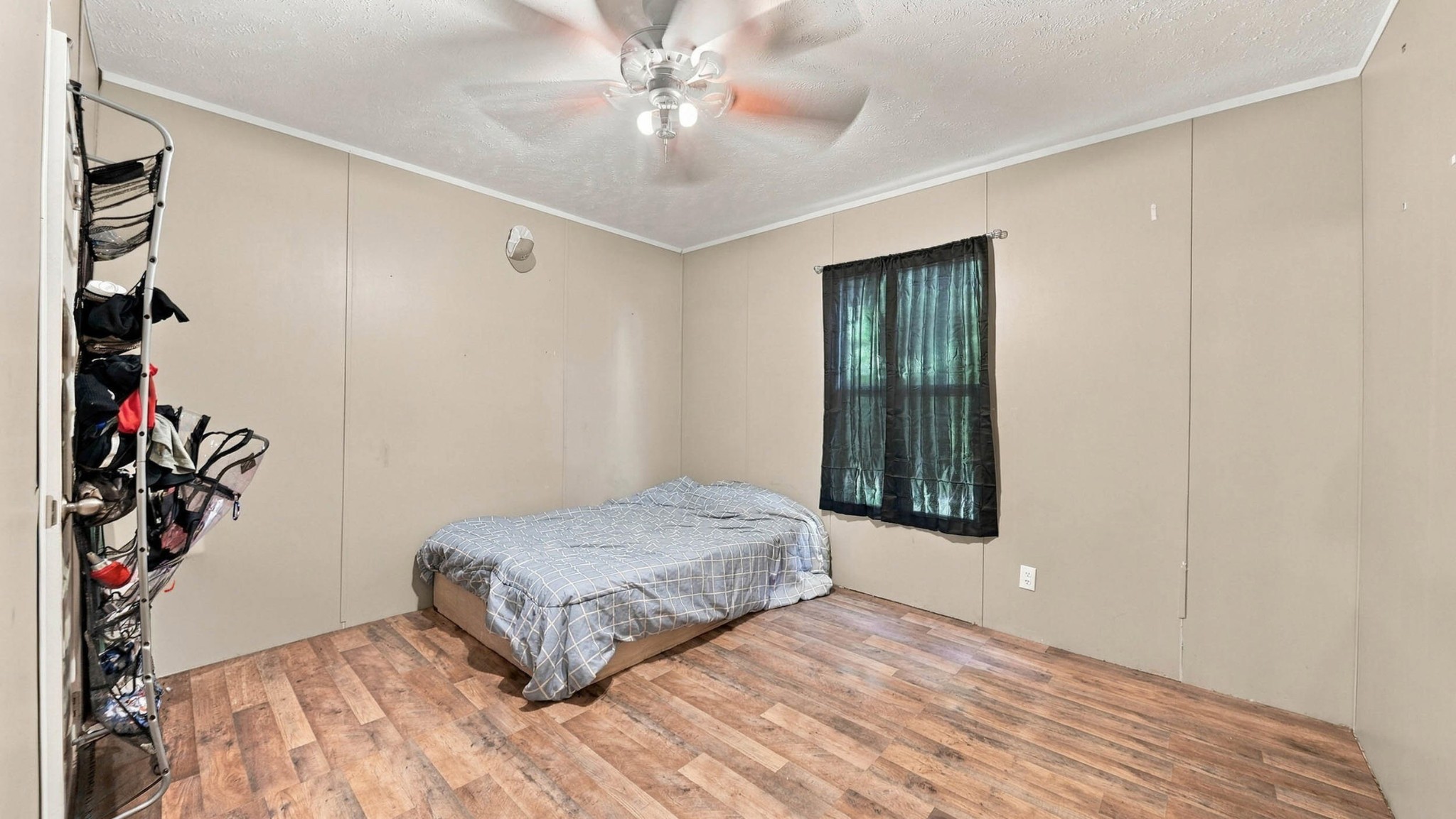 437 Sterling Road Property Photo 14