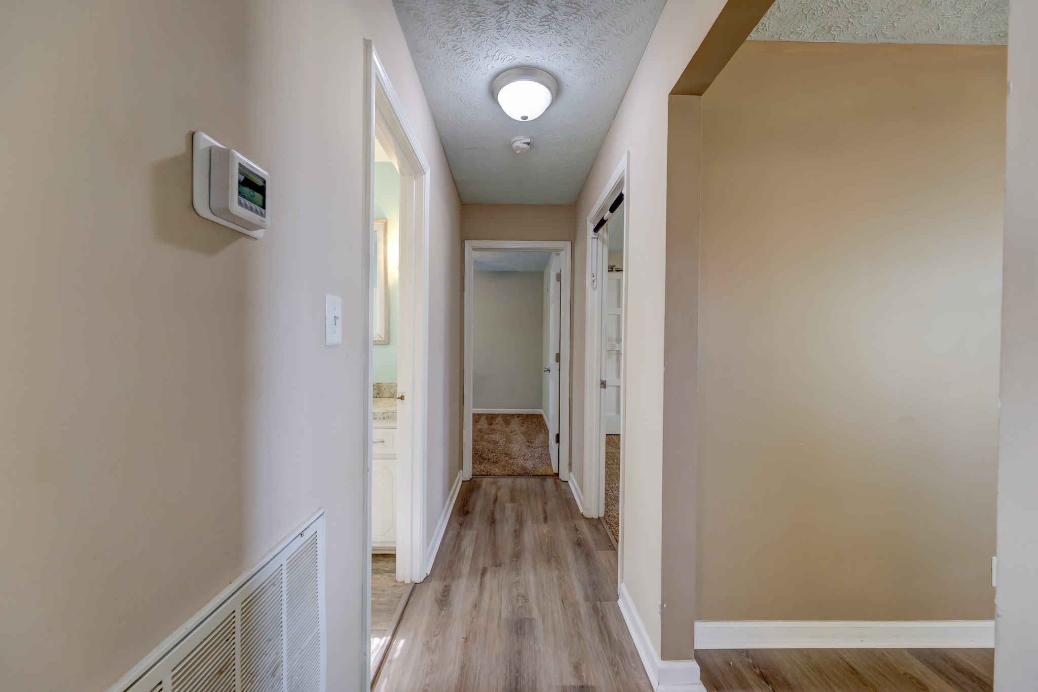 672 Artic Ave Property Photo 18