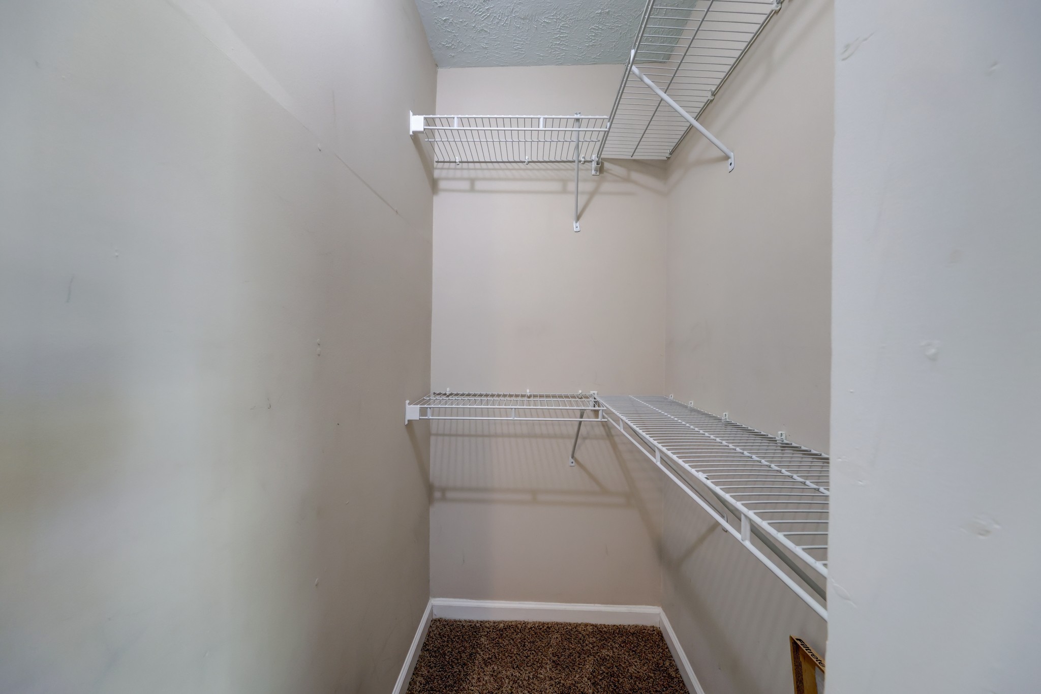 672 Artic Ave Property Photo 24