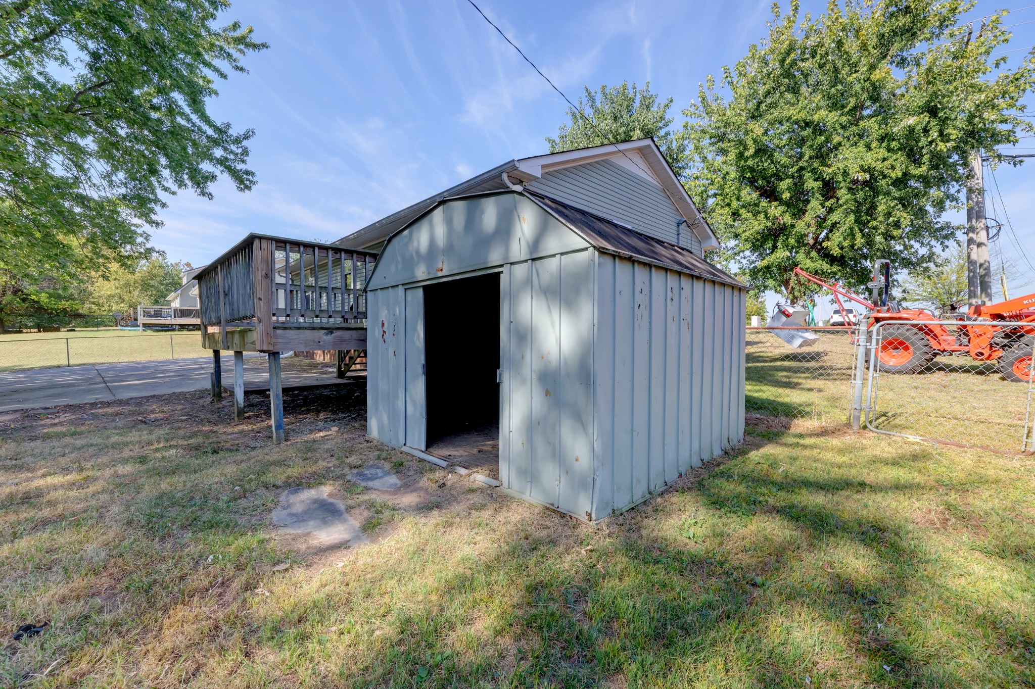 672 Artic Ave Property Photo 37