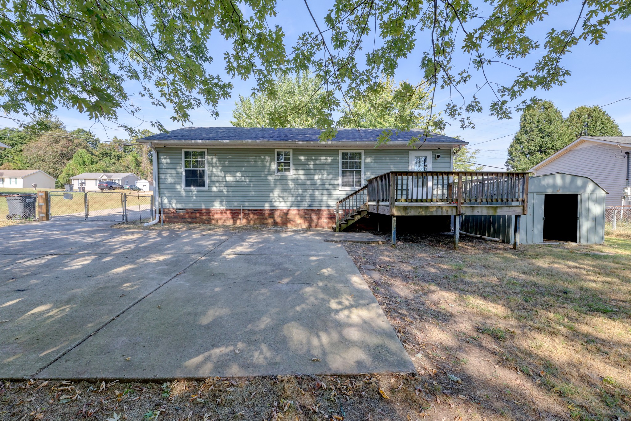 672 Artic Ave Property Photo 39