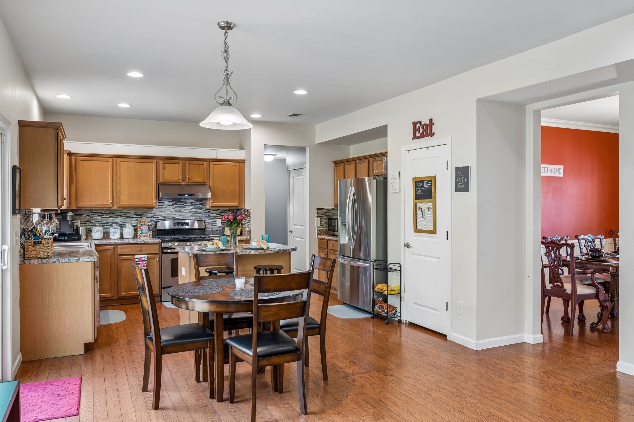 2512 Janalyn Trce Property Photo 7