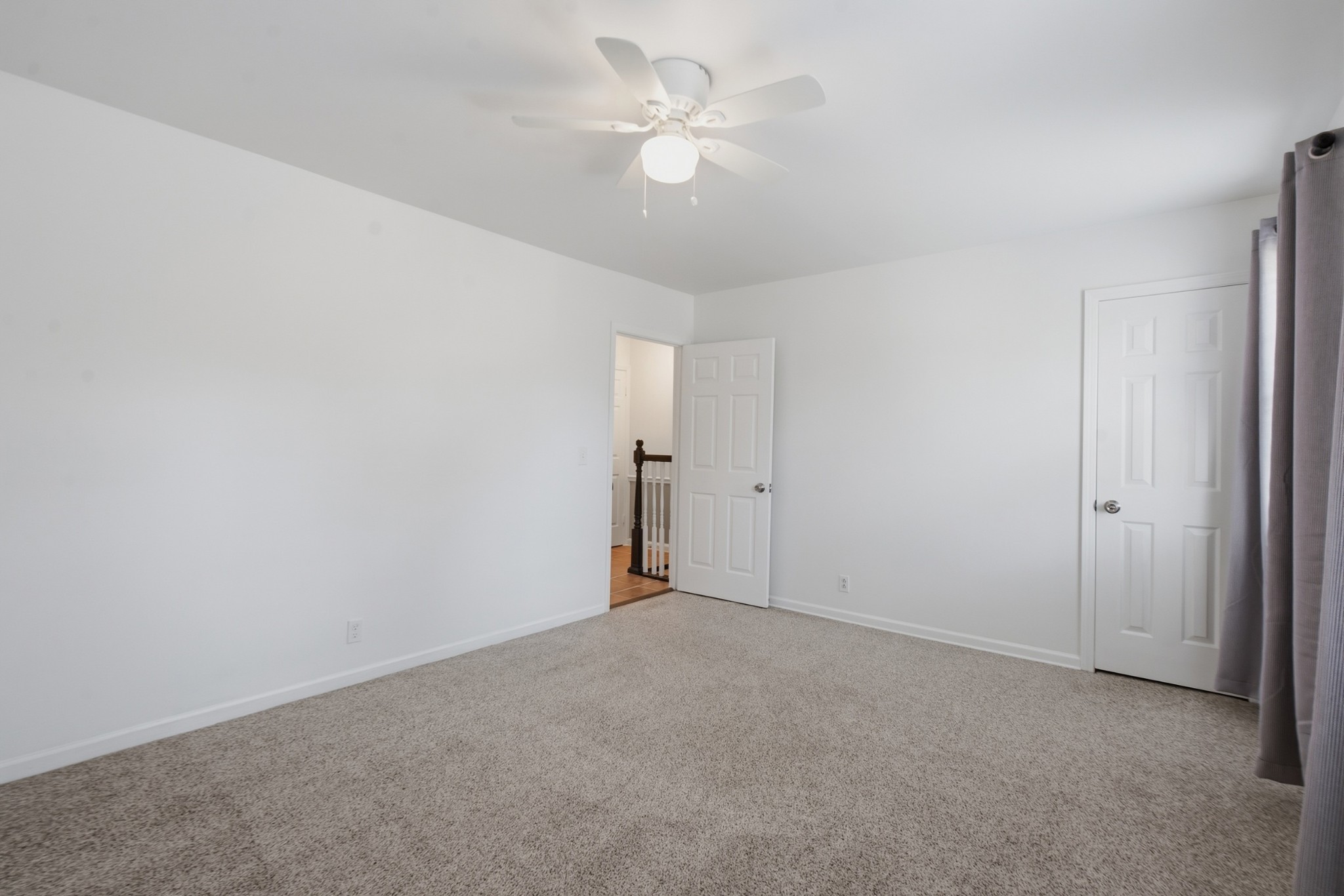 8207 Sawyer Brown Rd Property Photo 14