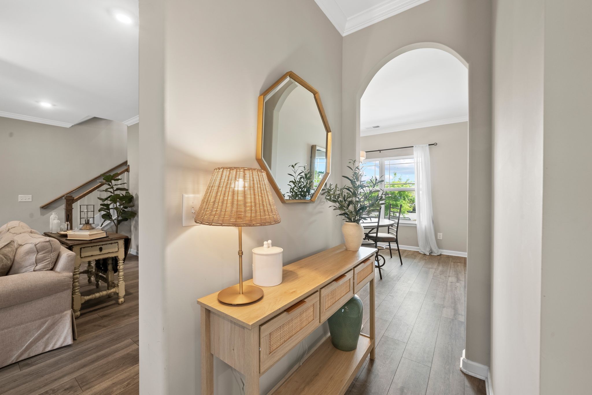 2016 Ambie Way Property Photo 5