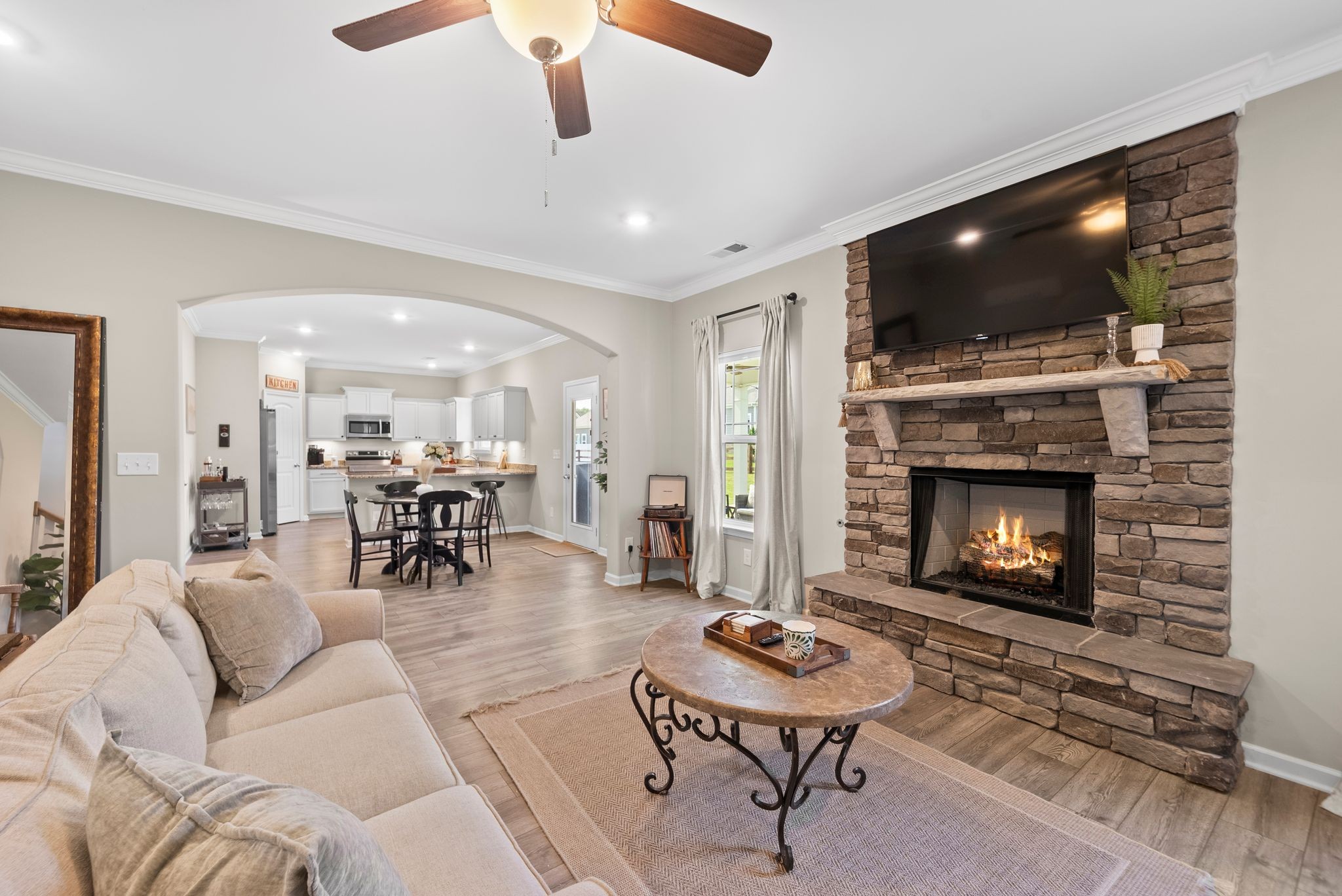 2016 Ambie Way Property Photo 7